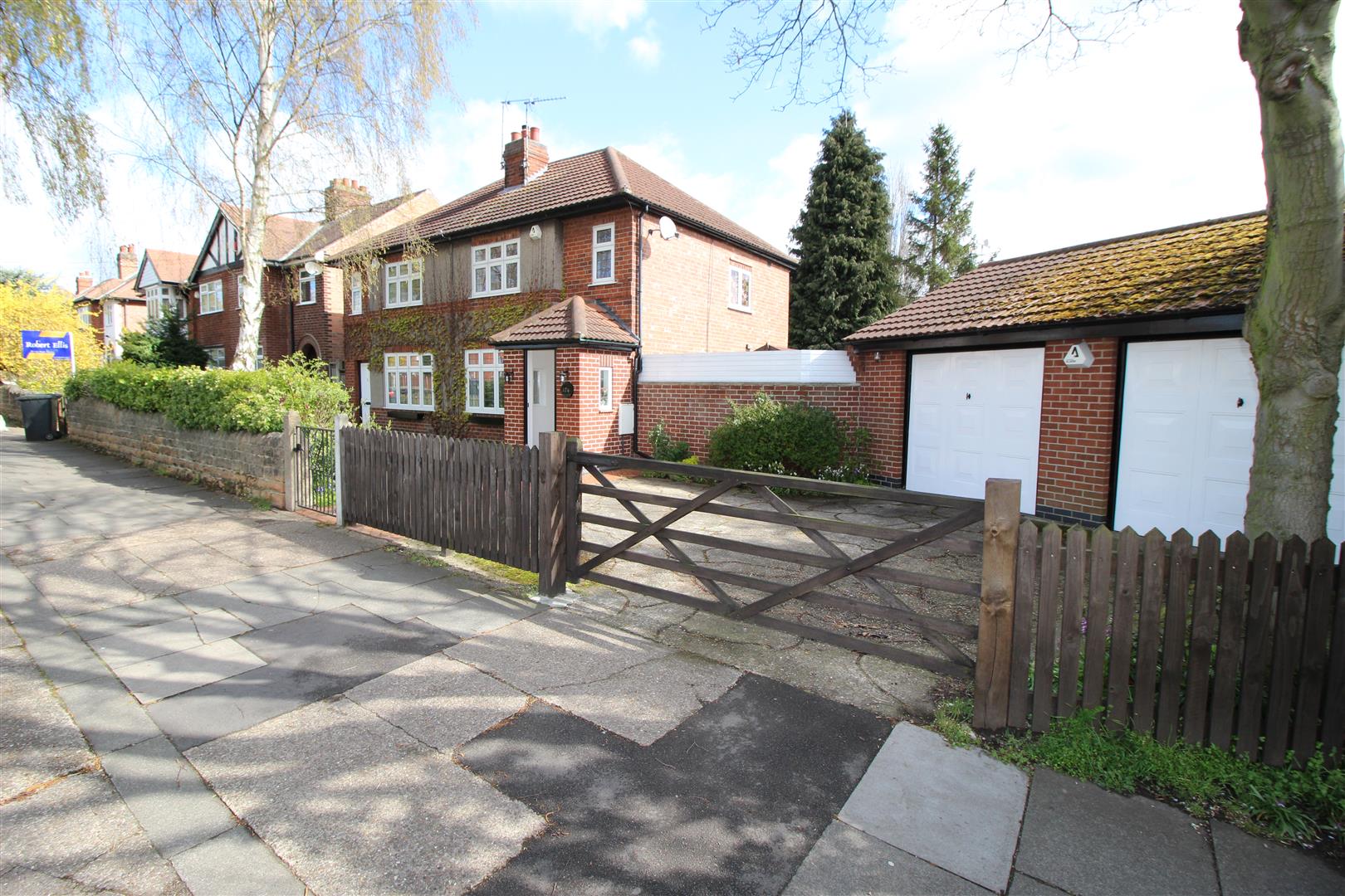 Wollaton Road, Beeston Robert Ellis Estate Agents